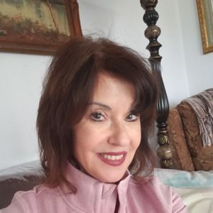 Meet your Posher, Vera